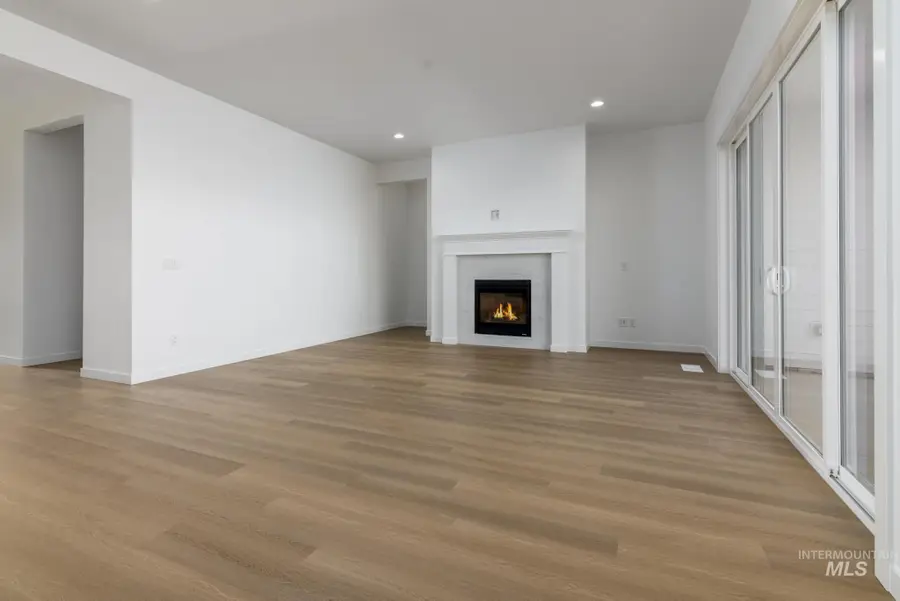 9882 W Nicasio Dr, Star, ID 83669 - Image #3