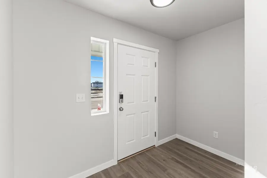 1436 Long Pond St, Middleton, ID 83644 - Image #2