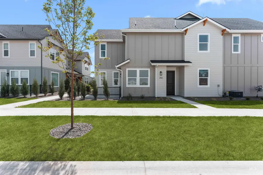 152 S Koyukuk Ln, Star, ID 83669 - Image #3