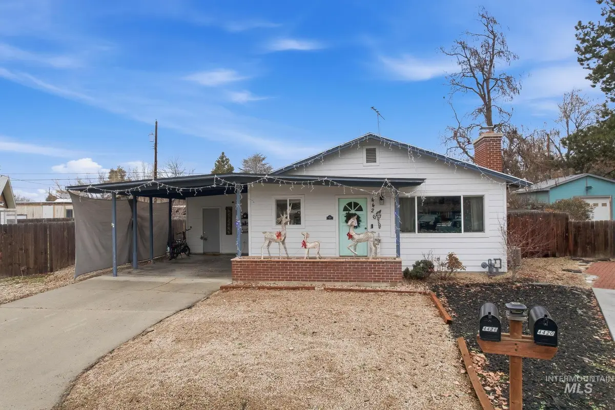4426 W Clark Cir, Boise, ID 83705 - Image #1