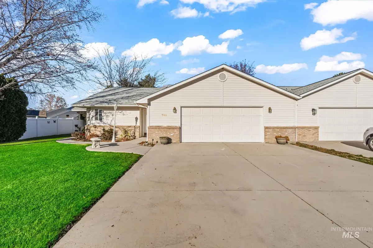 710 W Benton, Nampa, ID 83651 - Image #1