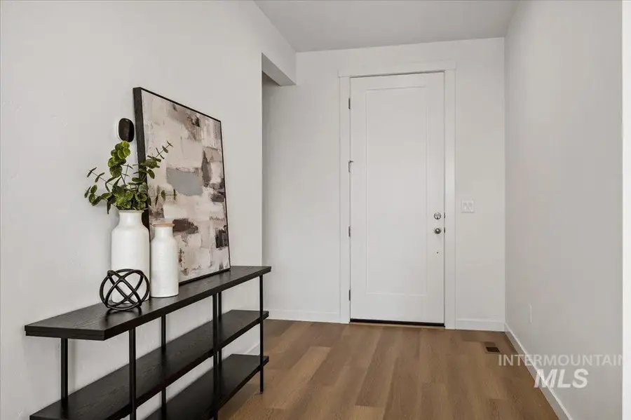 1663 W Arya St, Kuna, ID 83634 - Image #2