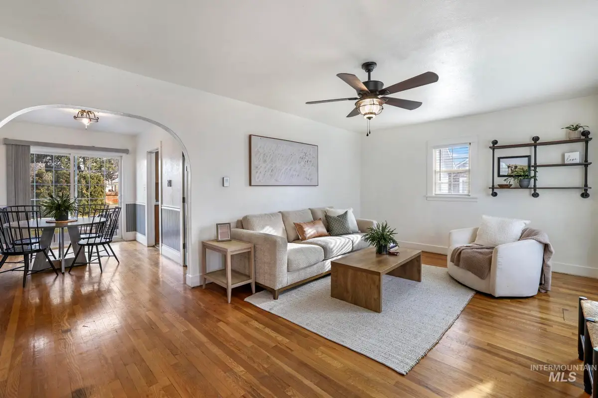 302 Nevada Street, Gooding, ID 83330 - Image #1