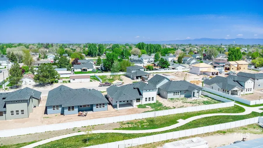 1129 W Recess Way, Kuna, ID 83634 - #3