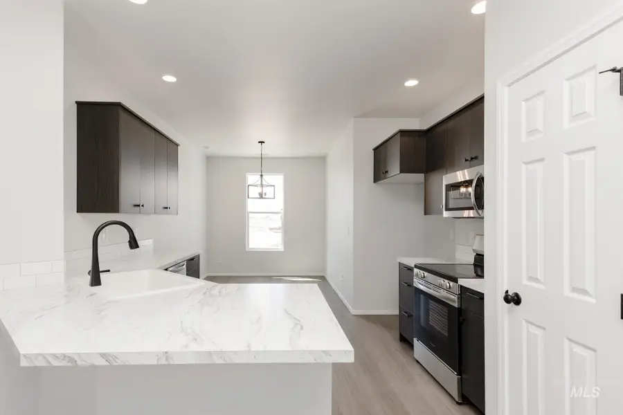 10487 W Teratai St, Star, ID 83669 - Image #2