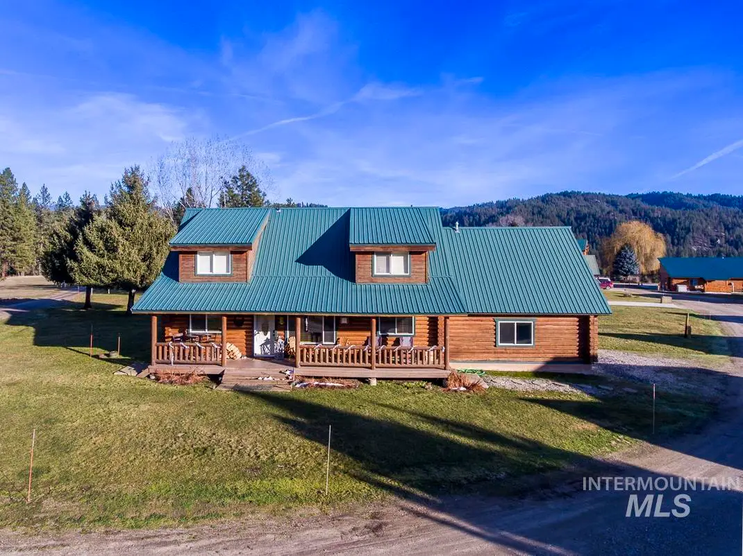 8 Terrace Dr, Garden Valley, ID 83622 - Image #1