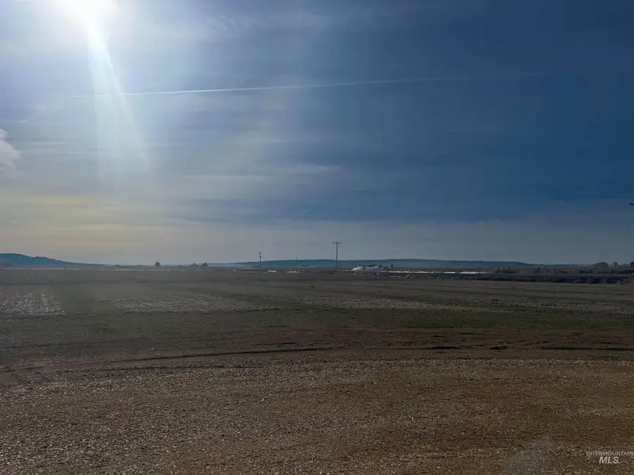 TBD 300 S Lot 4, Burley, ID 83318 - #2
