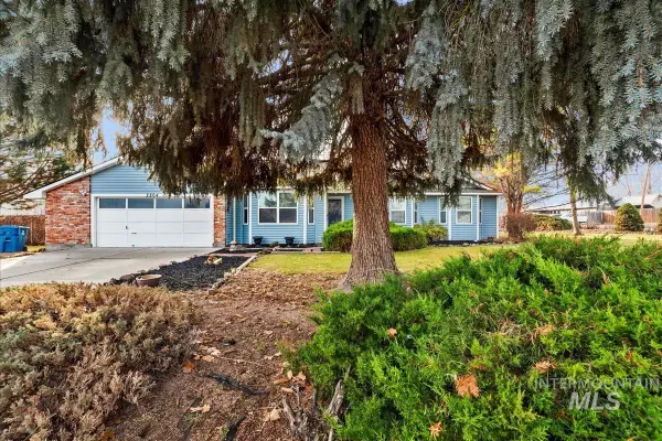 2804 Hillcrest Ln, Caldwell, ID 83605