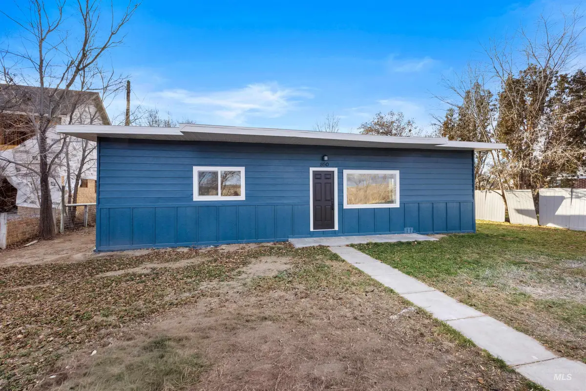 850 Riverside Ave, Grand View, ID 83624 - Image #1