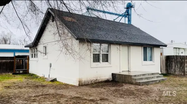 203 E Idaho Street, Paul, ID 83347