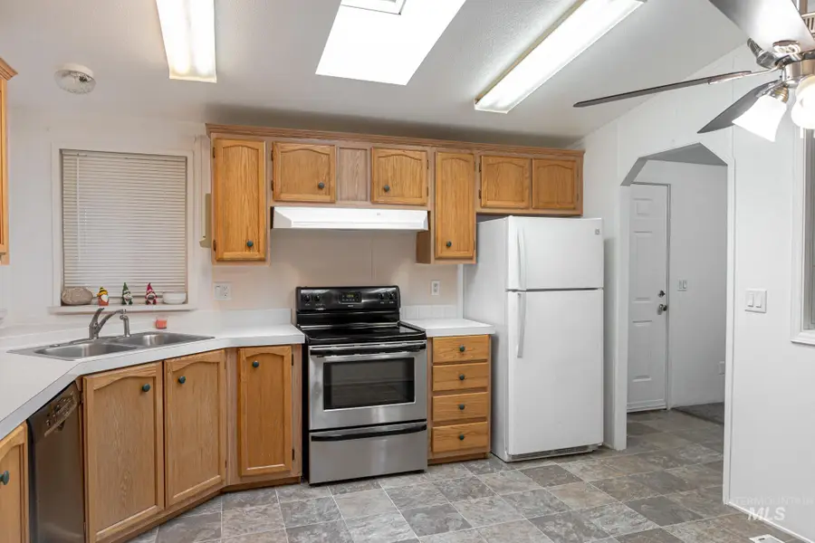 629 15th St, Vale, OR 97918 - Image #3