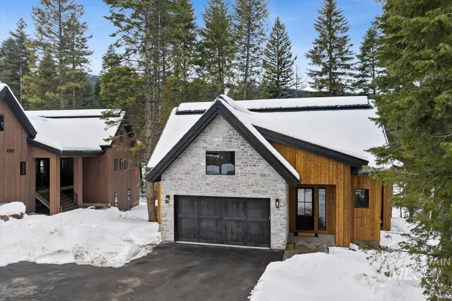 68 Ponderosa Ridge Court, Donnelly, ID 83615 - Image #3