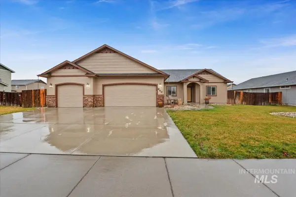 640 SW Miner, Mountain Home, ID 83647