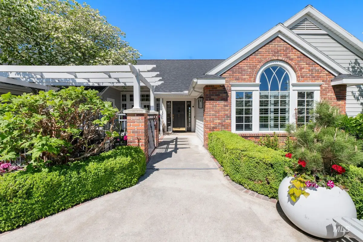 176 Marine View Drive, Lewiston, ID 83501 - Image #1