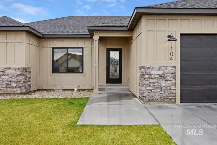 1104 Bronze Dr, Rupert, ID 83350 - Image #2