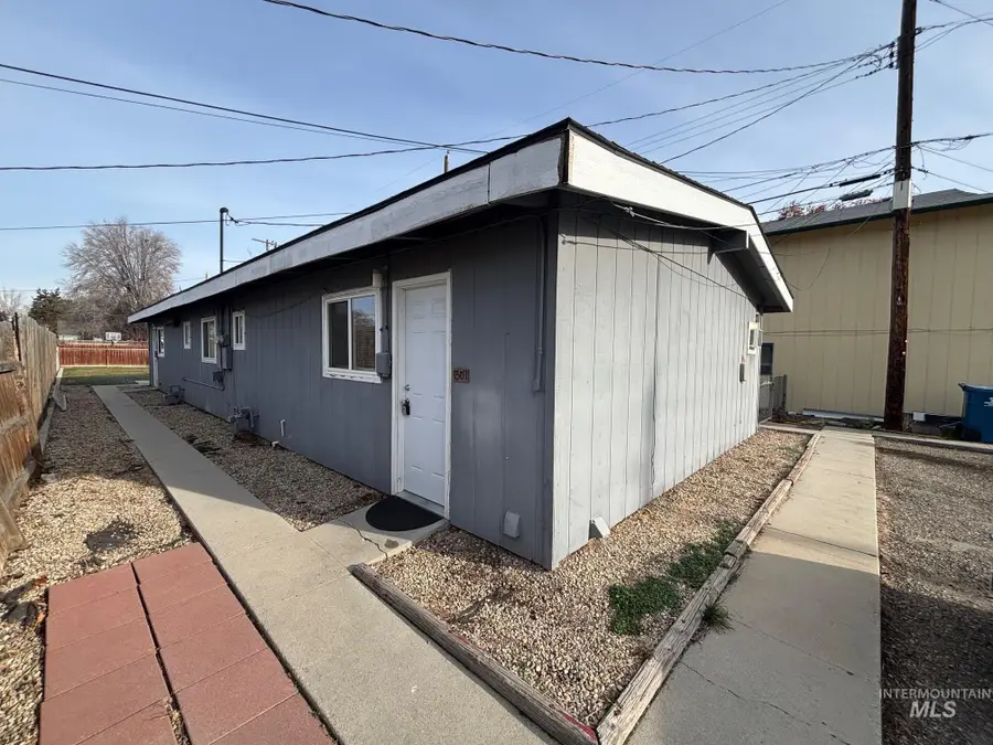 1307 E Ash St, Caldwell, ID 83605 - Image #2