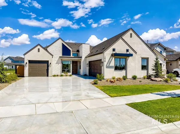 7026 Saddle Bred Way, Star, ID 83669