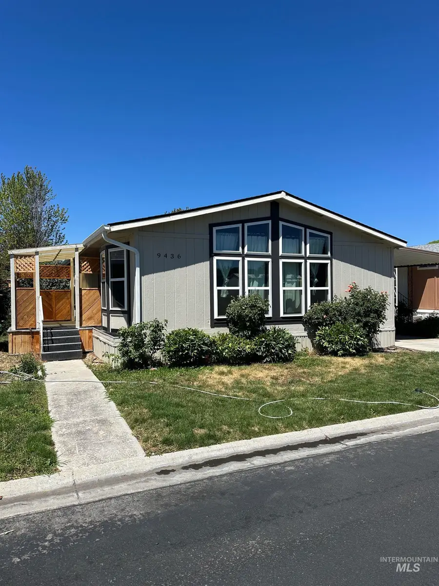 9436 W Glen Ellyn Ln, Boise, ID 83704 - #2