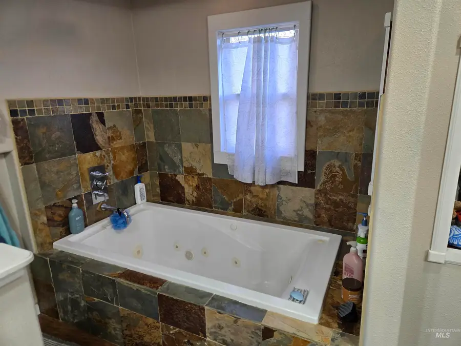 1511 14th St, Lewiston, ID 83501 - Image #3