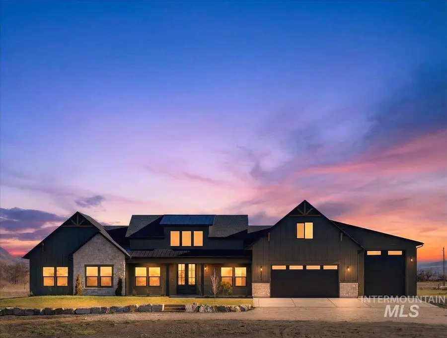 2240 Little Rock Rd, Emmett, ID 83617 - Image #2