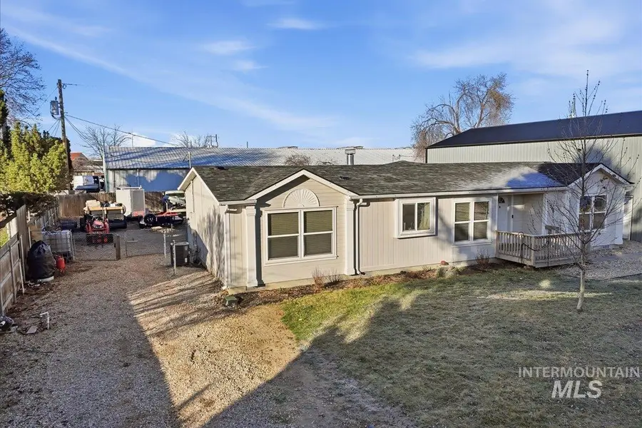 545 S Conover St, Eagle, ID 83616 - Image #3