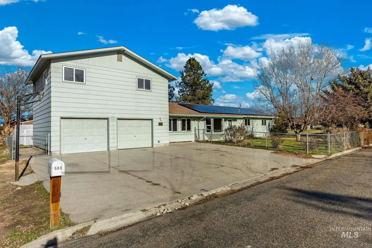 503 NW 3rd St, Fruitland, ID 83619 - Image #1