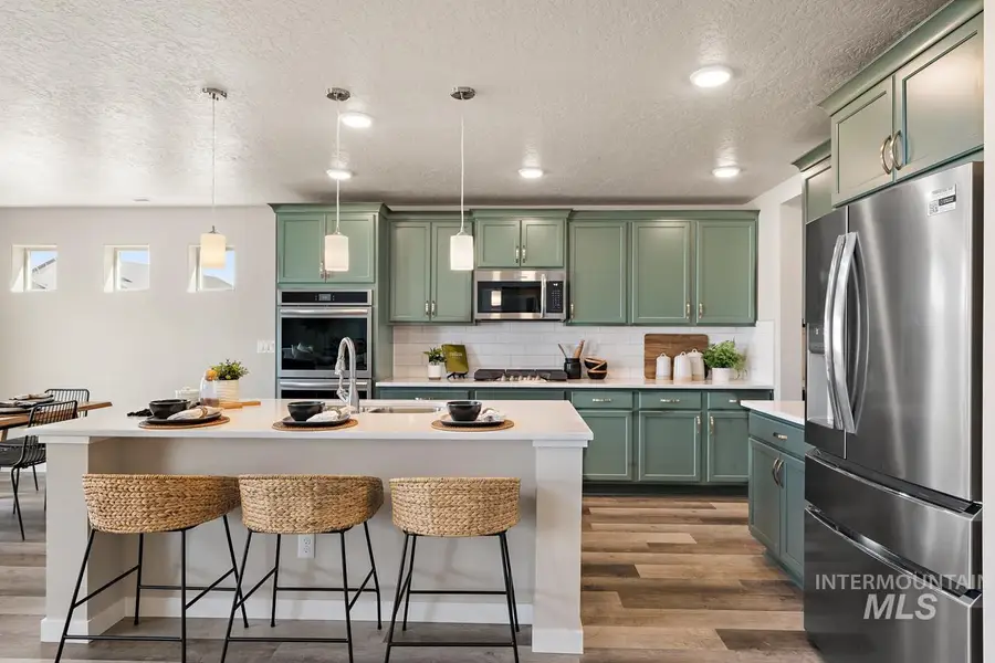 7808 E Meriwether Dr, Nampa, ID 83687 - Image #2