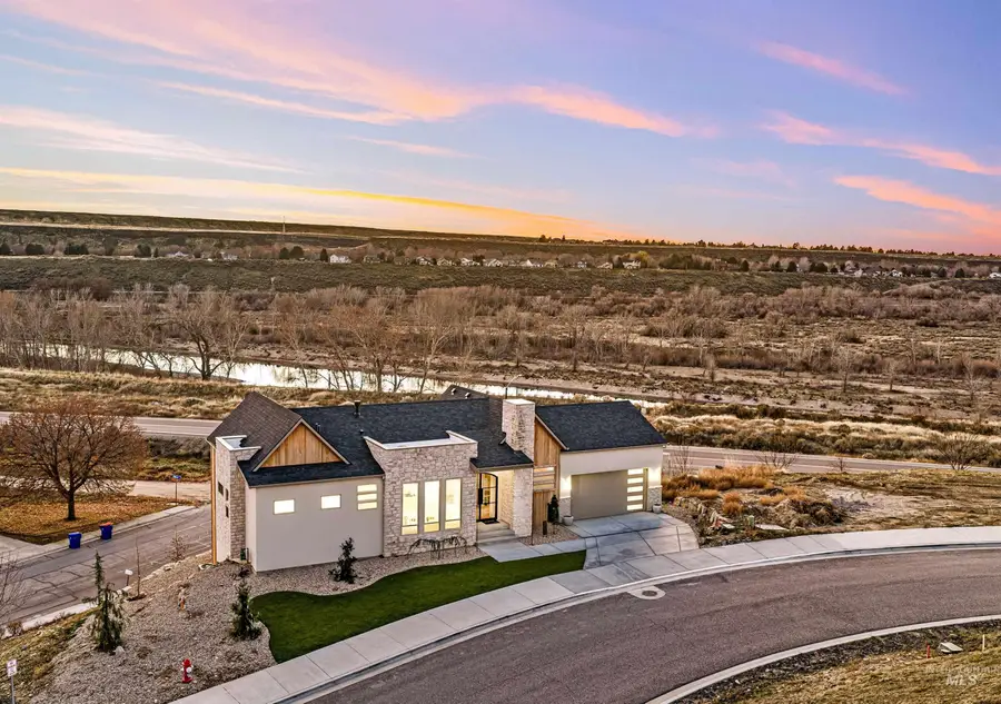 5793 S Brian Way, Boise, ID 83716 - Image #2