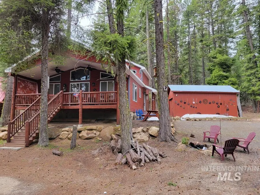 617 West Mountain Rd, Cascade, ID 83611 - Image #2