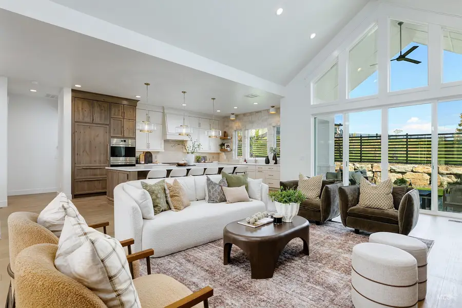 5641 W Haughburn Dr, Eagle, ID 83616 - #3