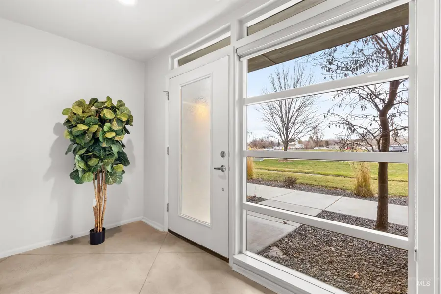 10263 W Carlton Bay Dr, Garden City, ID 83714 - Image #3