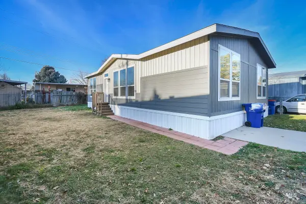 509 E Watercress Ln, Eagle, ID 83616