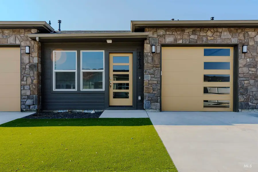 1212 Phillips Circle, Ontario, OR 97914 - Image #2