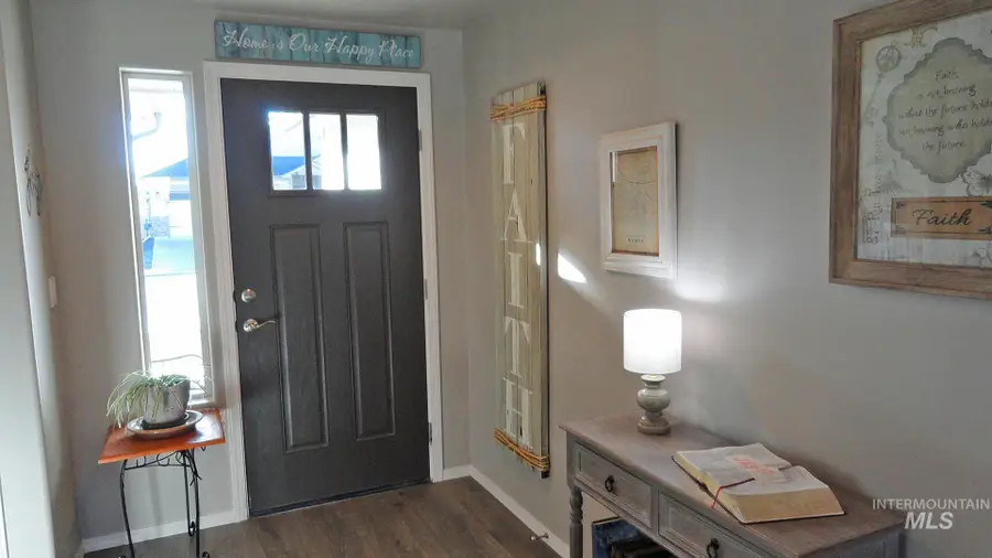 2410 W Skylar Street, Nampa, ID 83686 - Image #3