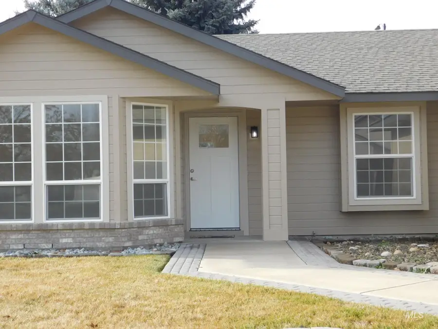 3009 N Hearth Ave, Meridian, ID 83646 - Image #3