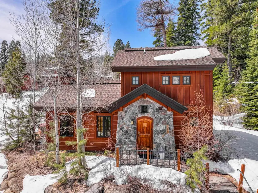 87 Clearwater Court, Donnelly, ID 83615 - Image #2