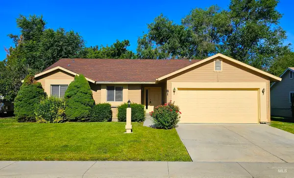 81 N Mirage St, Nampa, ID 83651