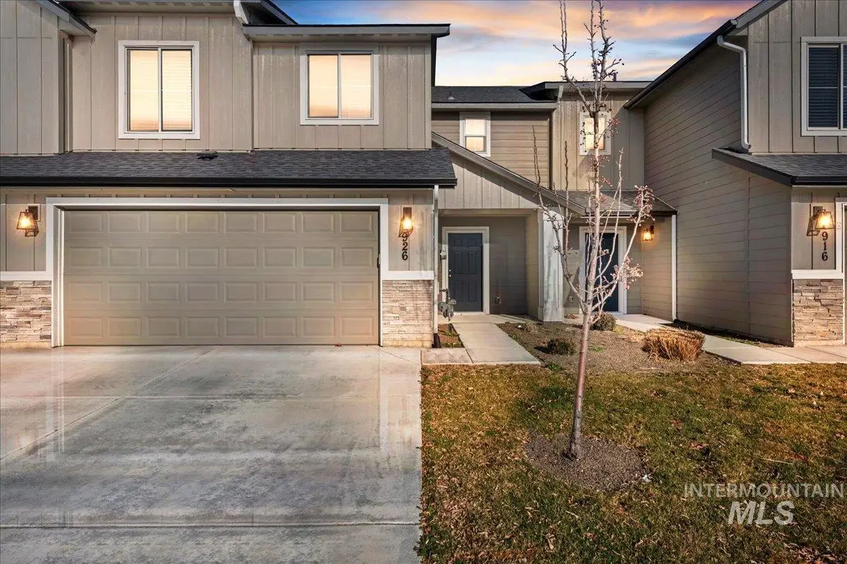 926 W Woodpine St, Meridian, ID 83646 - Image #1