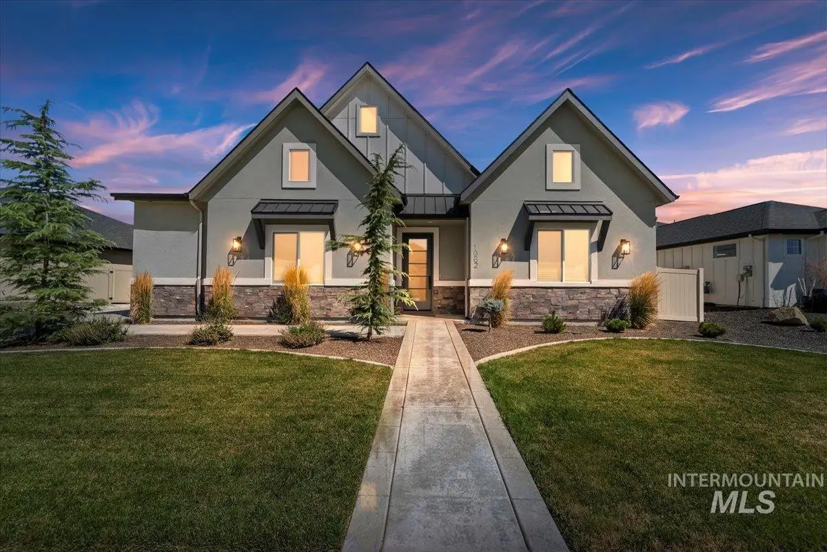 1962 N Argyll Ave, Middleton, ID 83644 - Image #1