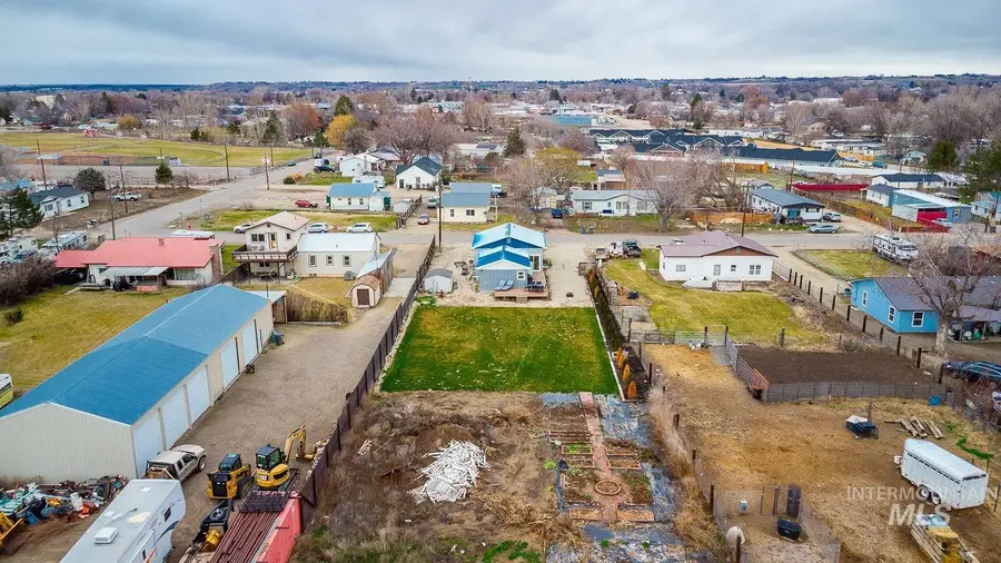 27 Kansas Avenue, Homedale, ID 83628 - Image #3