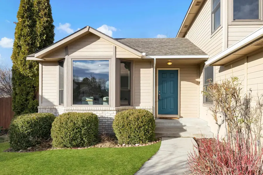 5925 S Teak Way, Boise, ID 83716 - Image #2