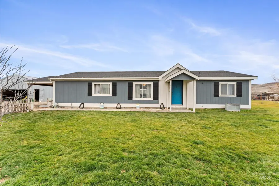 3015 Sagebrush Lane, Homedale, ID 83628 - Image #2