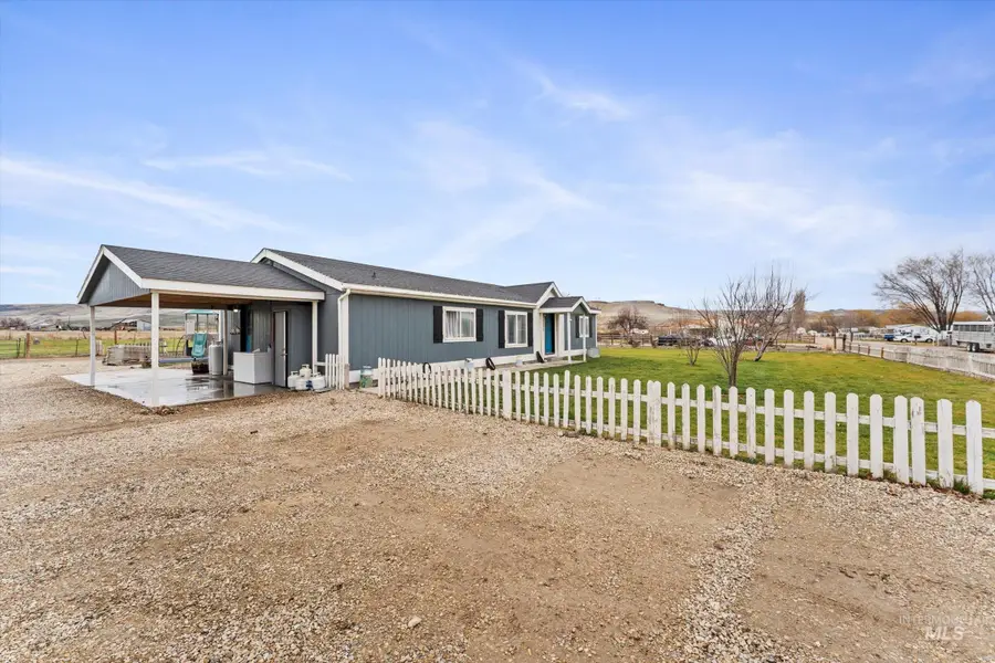 3015 Sagebrush Lane, Homedale, ID 83628 - Image #3