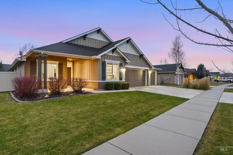 5697 W Combermere Dr, Eagle, ID 83616 - Image #3