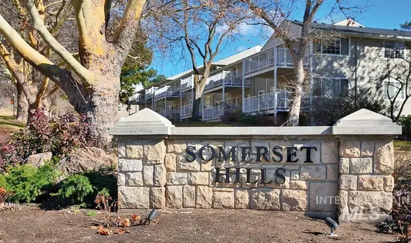 419 W Village Ln, Boise, ID 83702