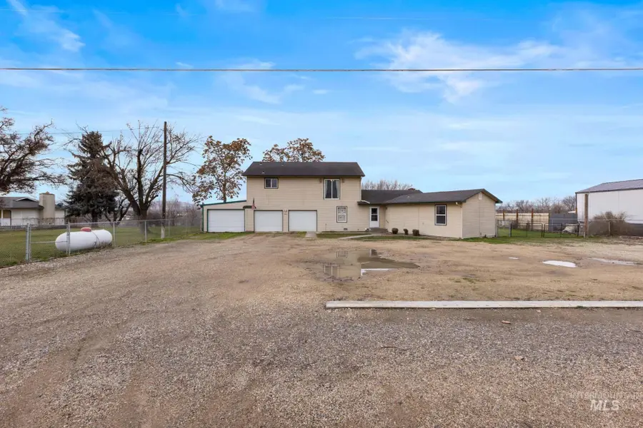 26433 Riverview Rd, Wilder, ID 83676 - Image #3