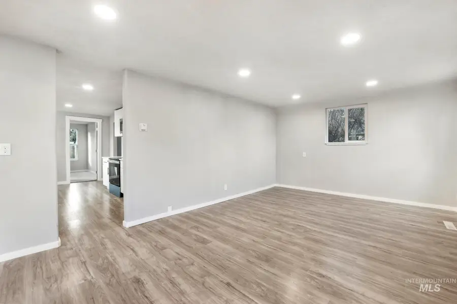 1033 Nevada St, Gooding, ID 83330 - Image #3