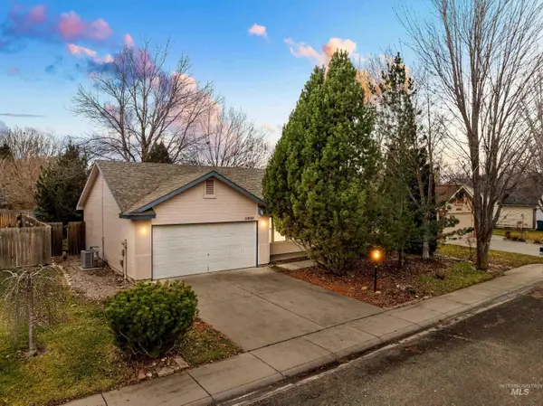 10869 W Altair St, Star, ID 83669