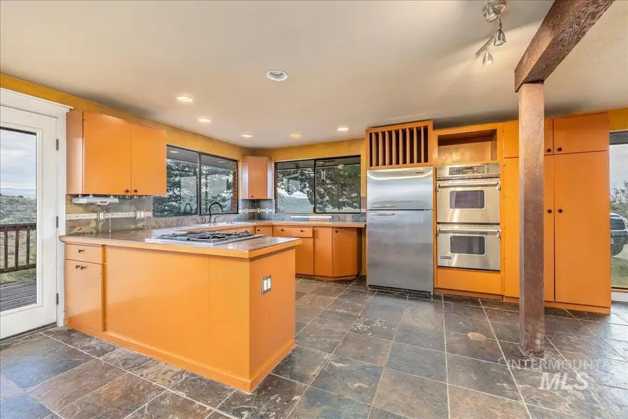 5735 N Willow Creek Rd, Eagle, ID 83616 - Image #3