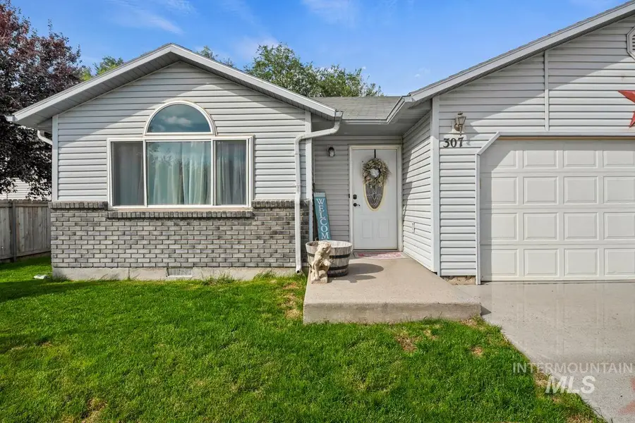 307 Quail Cove Cir, Fruitland, ID 83619 - #2